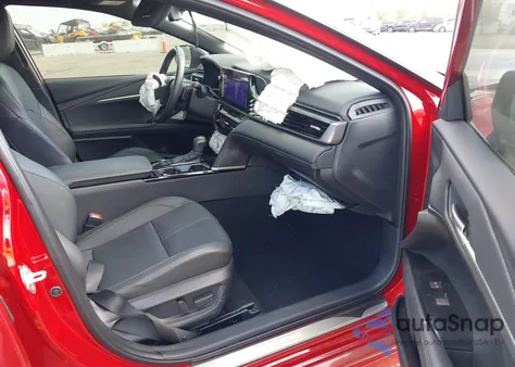 2025 Toyota Camry Xse z USA, uszkodzony, nr VIN 4T1DBADK1SU008483